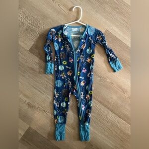 LITTLE SLEEPIES: Zippy in Out of This World print